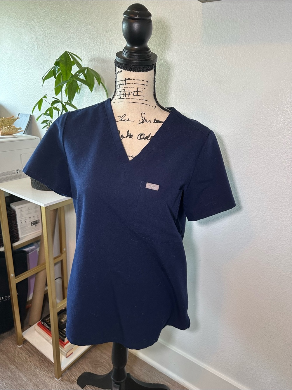 FIGS Navy Scrub Set | Catarina Top XXS + Yola Skinny Pants XS Petite